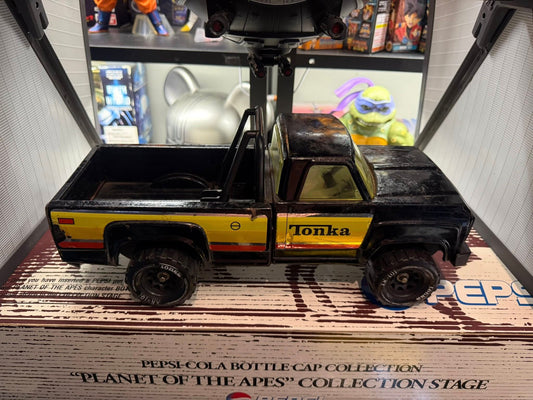 Tonka Classic Metal Vintage Pickup Truck