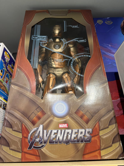 NECA (ACTION FIGURE) IRON MAN (Midas) 1/4 Scale