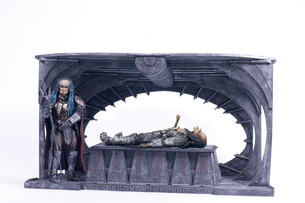 McFARLANE TOYS DELUXE PLAYSETS BIRTH OF THE HYBRID / DELUXE BOXED SET